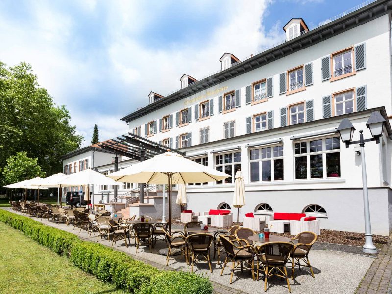 Kurhaus Hotel Bad Salzhausen Fassade