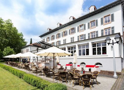 Kurhaushotel Bad Salzhausen with terrace