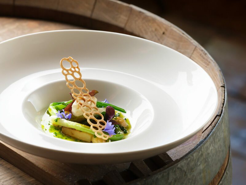Restaurant Karner - Kohlrabi, Frühlingszwiebel, Schwarzer Knoblauch, Crème Fraîche