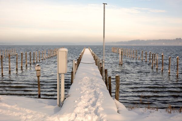snow-587497_1280